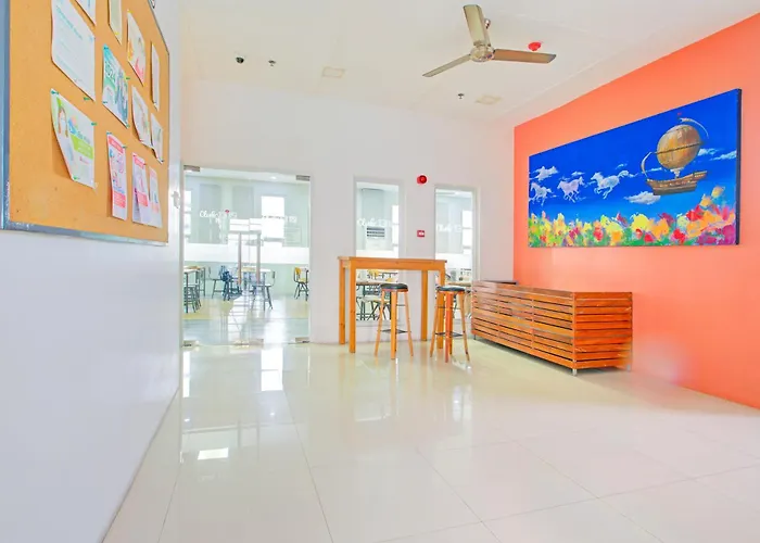 Collection O Metro Near Belt Formerly 1318 Residences Hotel 3*