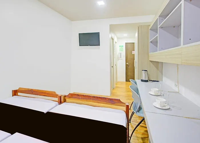 Hotel Collection O Metro Near Belt Formerly 1318 Residences 3*