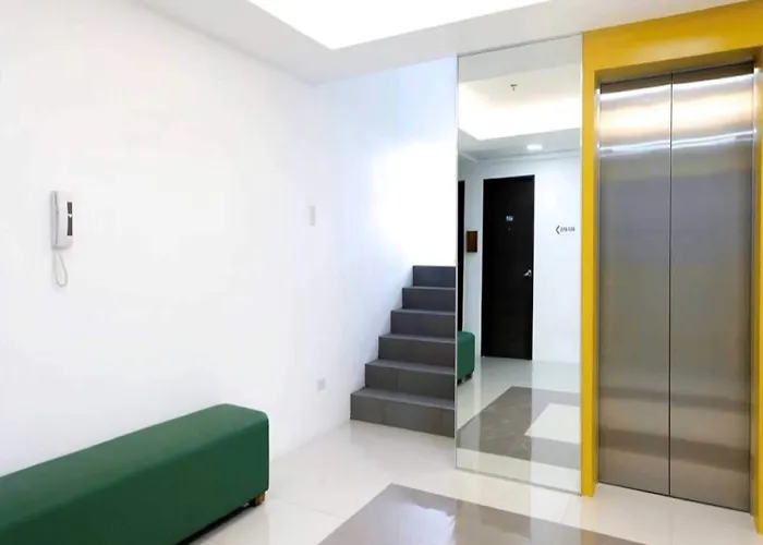 Collection O Metro Near Belt Formerly 1318 Residences 3*