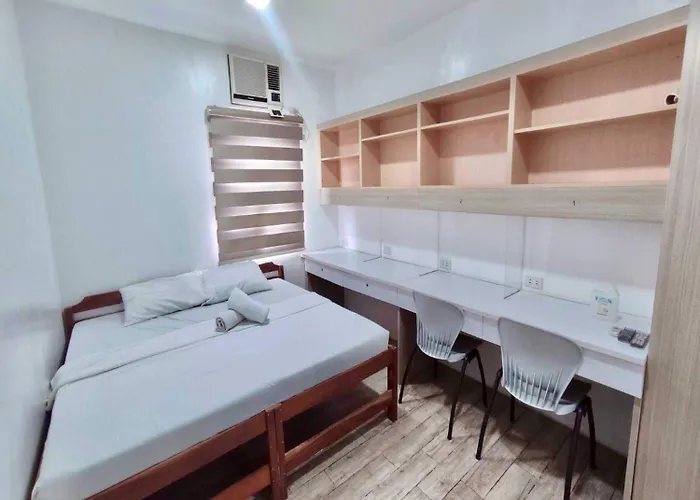 Collection O Metro Near Belt Formerly 1318 Residences 3* Manille